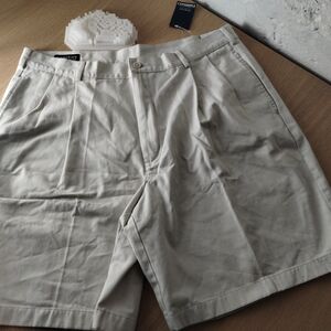 Lands' End Men's Light Gray Flat Front Shorts